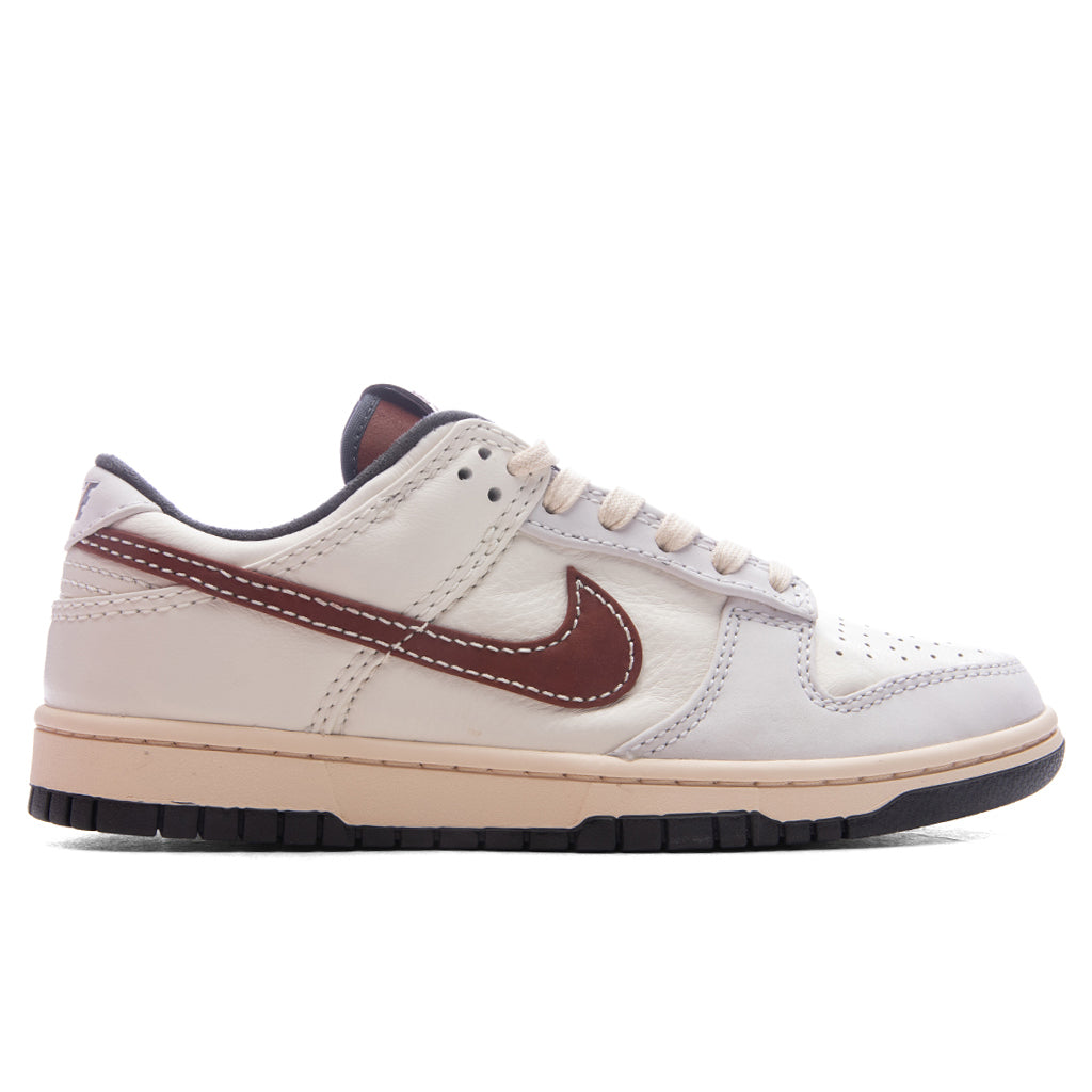 Dunk Low - Dark Pony/Soft Pearl/Pearl White