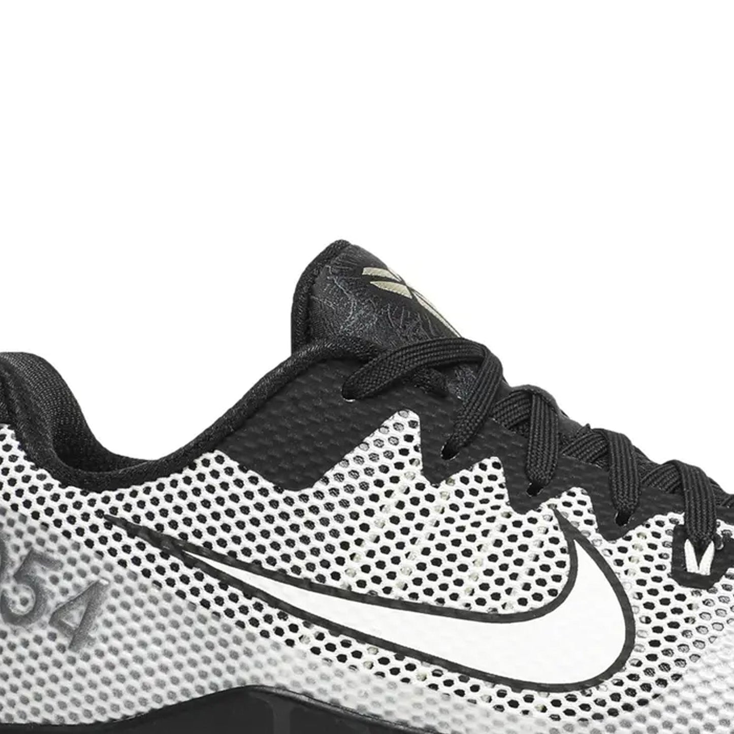 Kobe 11 'Quai 54' (2016)