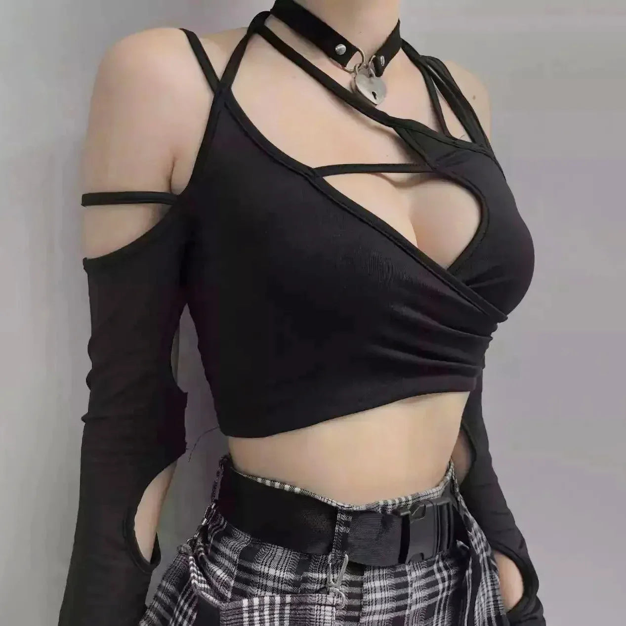 Europe and the United States y2k summer new women’s solid color halter halter halter crop back sleeved blouse