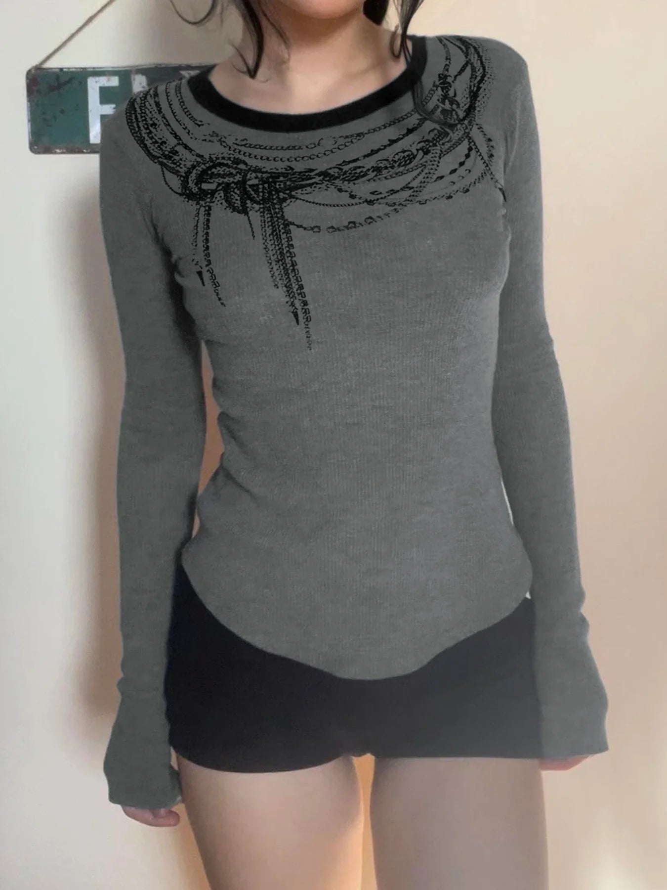 Solid Chain Print O-Neck Long Sleeve Women Blouses Gothic Punk Chic Fashion Autumn Basic Trendy Top Tees