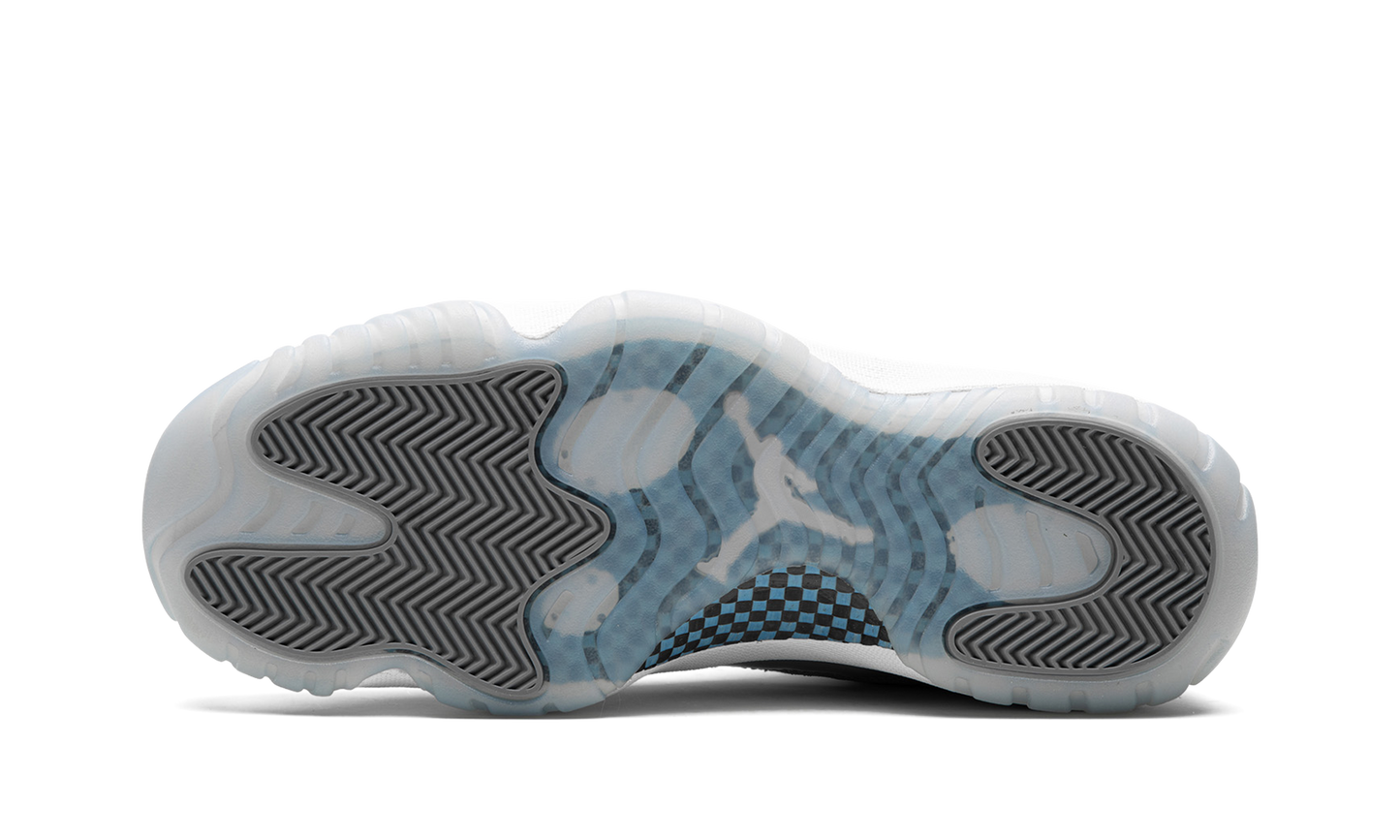 11 Low "White Cement" AV2187 140
