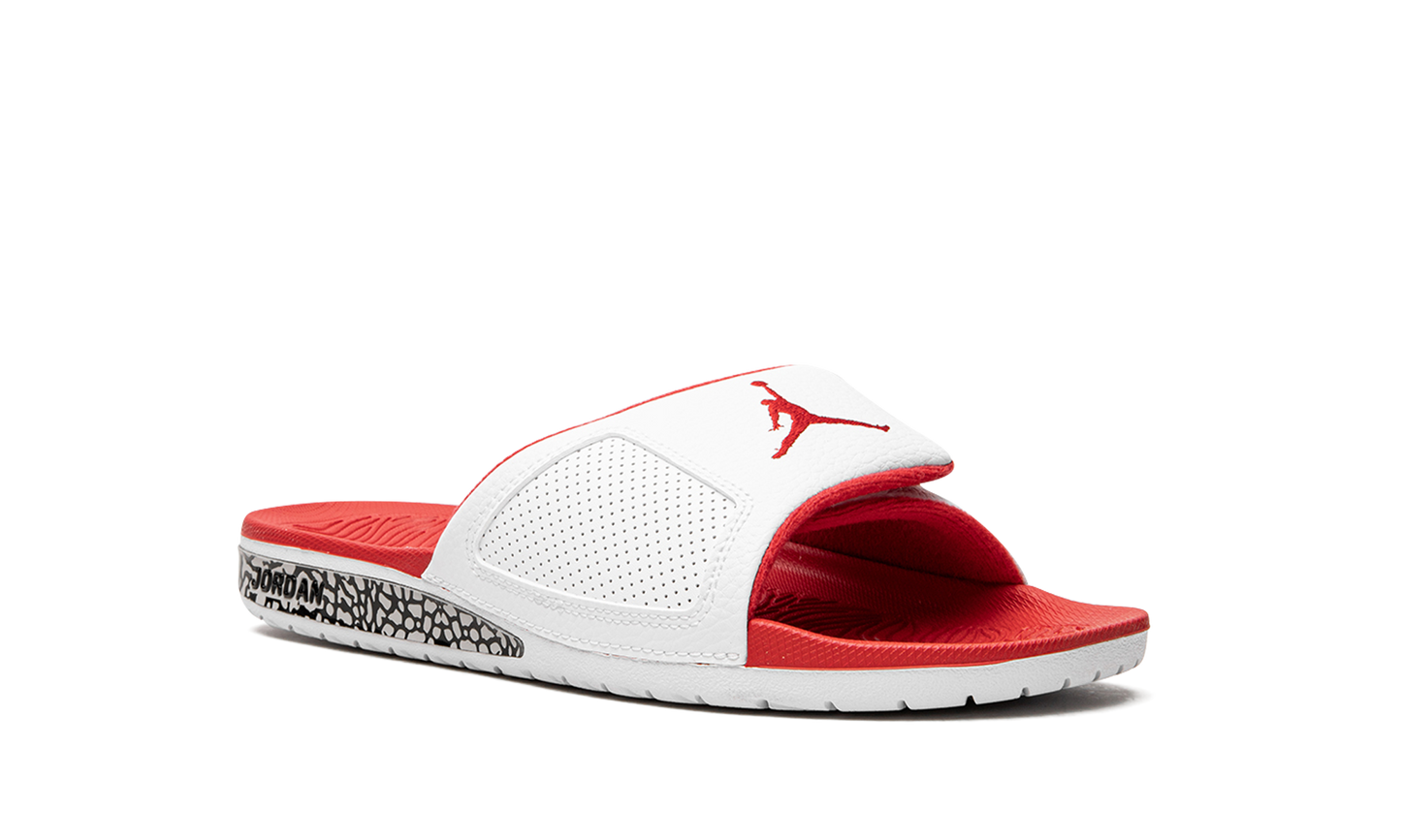 Hydro III Retro "FIRE RED" 854556 116