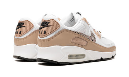 AIR MAX 90 WMNS "United In Victory" FB2617 100